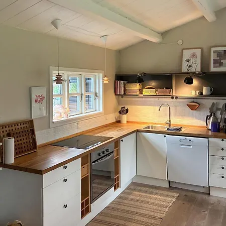 Casa vacanze Cozy In Vaeggerlose With Wifi Bøtø By